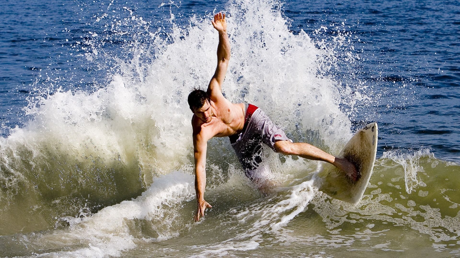 熊猫体育官网|体育心理成胜负关键，运动员如何在高压下突破自我？